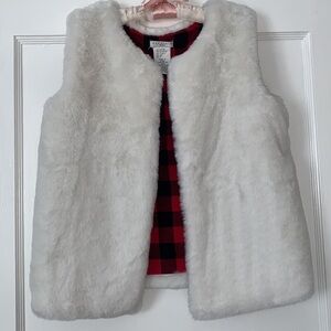 Max Studio Girls White Faux Fur Open Front Vest 7/8 EUC